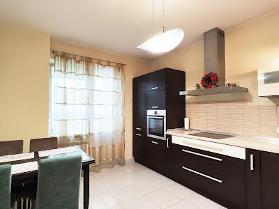 квартира по адресу Забилы Виктора ул., 5