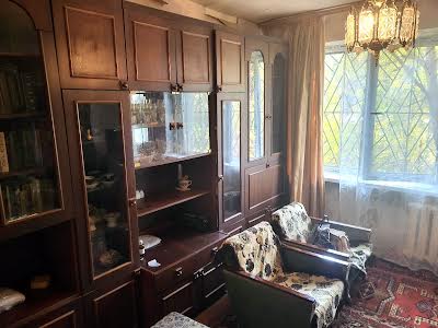 квартира за адресою Михайла Драгоманова вул. (Димитрова), 52