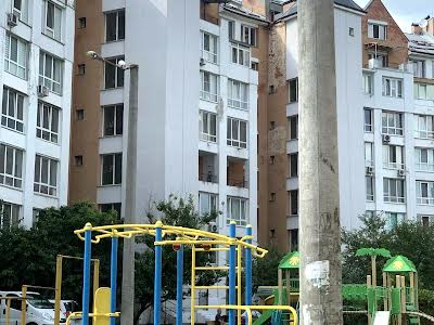квартира за адресою Шкільна вул., 22-Б