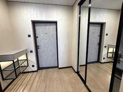 квартира за адресою смт. Слобожанське, Співдружності вул., 7
