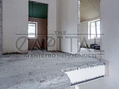 будинок за адресою с. Круглик, садова