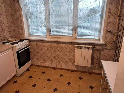 квартира за адресою Юрія Литвинського вул. (Російська), 42/15