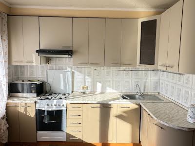 квартира за адресою Романа Ратушного вул. (Волгоградська), 29