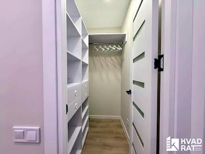 квартира за адресою Височана вул., 18