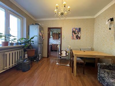 будинок за адресою Миргородська вул. (Кисловодська), 37/5