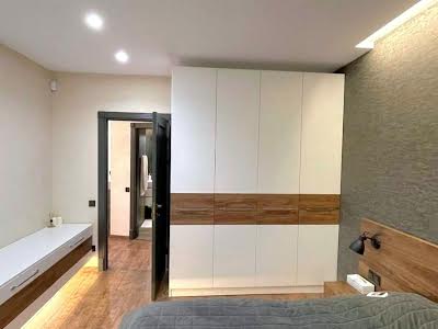 квартира за адресою Академіка Сахарова вул., 36