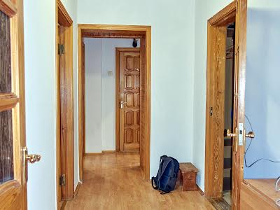квартира по адресу Ревуцкого ул., 42