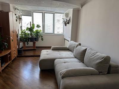 квартира за адресою Петра Григоренка просп., 36