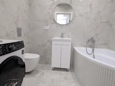 квартира за адресою Флотська, 10б