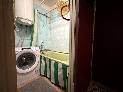 квартира по адресу Юрия Кондратюка ул. (Комунарівська), 11