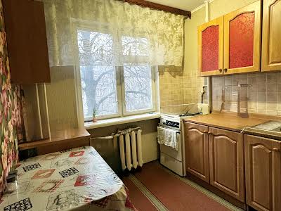 квартира за адресою Івана Мазепи вул. (Щорса), 45