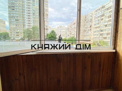 квартира за адресою Лариси Руденко вул., 13