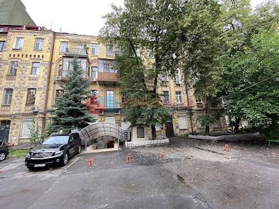 квартира за адресою Євгена Чикаленка вул. (Пушкінська), 32-Б