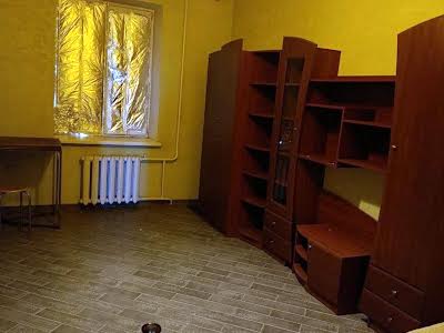 квартира за адресою Паркова вул., 77/1