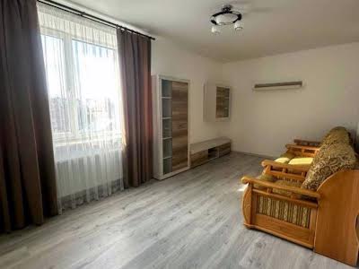 квартира за адресою Новосельського вул., 15