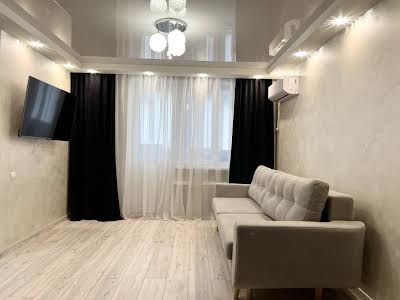 квартира за адресою Золотоустівська вул., 46
