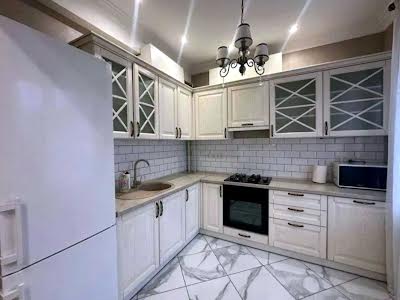 квартира за адресою Берестейський просп. (Перемоги), 77а