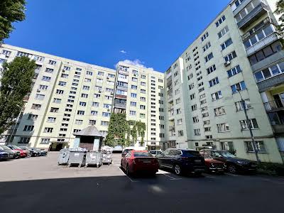 квартира за адресою Солом'янська вул., 4/2