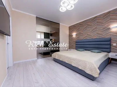квартира за адресою Сергія Данченка вул., 30