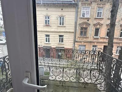 квартира за адресою Круп'ярська вул., 7