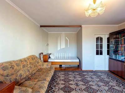 квартира по адресу Авиаконструктора Антонова ул., 7