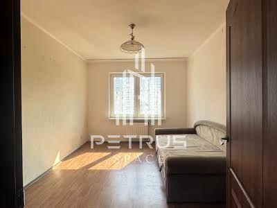квартира по адресу Бориса Гмыри ул., 16а