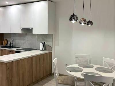 квартира за адресою Залізнична вул., 23
