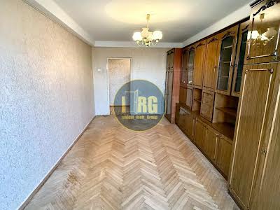 квартира за адресою Амвросія Бучми бульв., 5/1