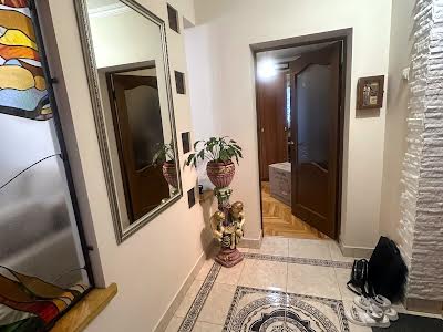 квартира за адресою Володимирська вул., 35