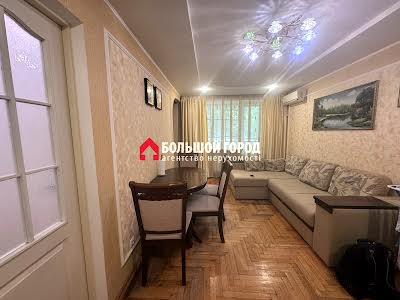 квартира за адресою Магістральна вул., 72