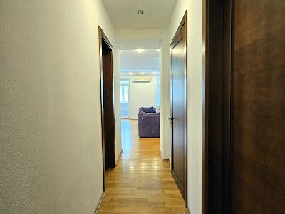 квартира по адресу Панаса Мирного ул., 8