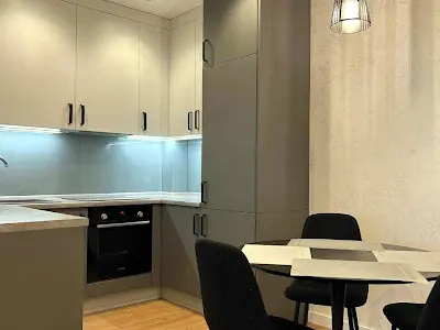 квартира за адресою Академіка Глушкова просп., 9Г