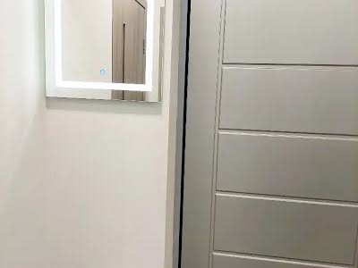 квартира за адресою Сімейна вул., 4