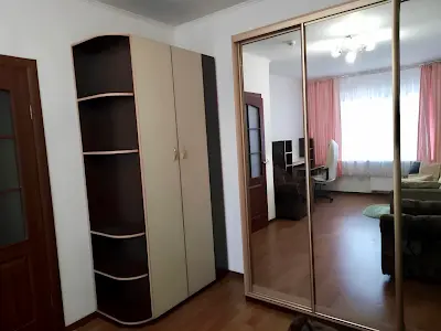 квартира по адресу Софии Русовой ул., 7