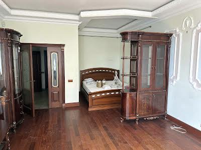 квартира за адресою Панаса Мирного вул., 17