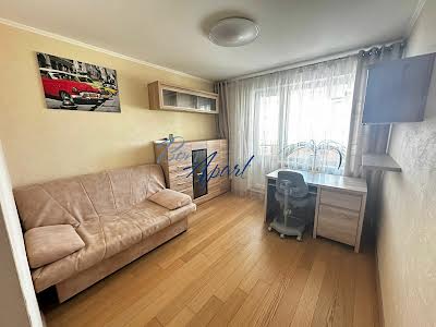 квартира за адресою Оболонський просп., 13