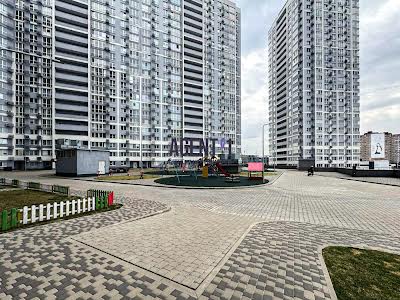 квартира за адресою Ревуцького вул., 40В