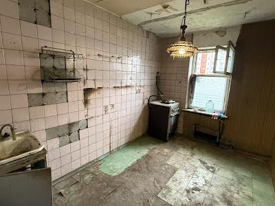квартира за адресою Ревуцького вул., 17-Б