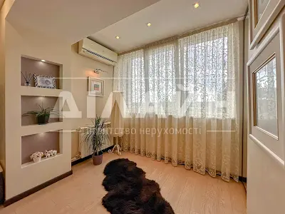 квартира за адресою Лобановского, 30