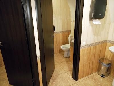 коммерческая по адресу Новосельского ул., 80