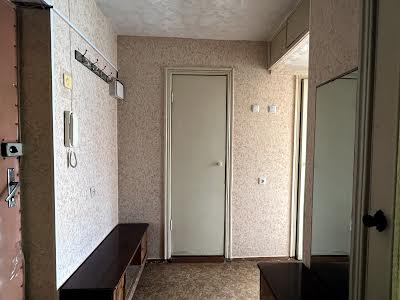 квартира за адресою Машинобудівна вул., 8