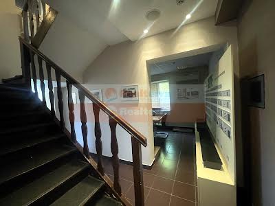 квартира за адресою Науки просп., 42/1к1