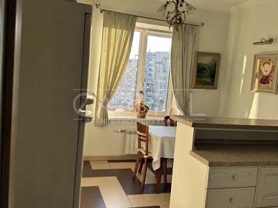 квартира за адресою Дмитрівська вул., 69