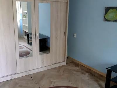 квартира за адресою Солом'янська вул., 19
