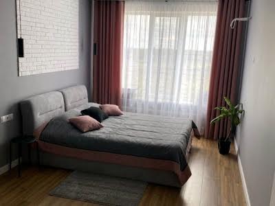 квартира по адресу Александровская ул., 1В
