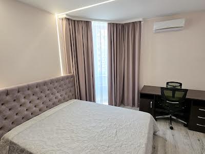квартира за адресою Боголюбова вул., 44