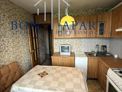 квартира за адресою Володимира Івасюка просп. (Героїв Сталінграду), 9-А