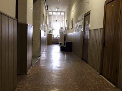 комерційна за адресою Королеви Єлизавети ІІ вул. (Глинки), 12Ж