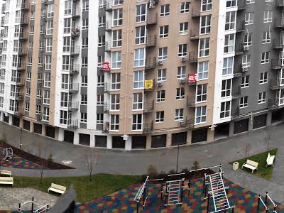 квартира за адресою Співдружності вул., 6