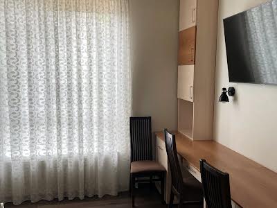 квартира за адресою Практична вул., 3